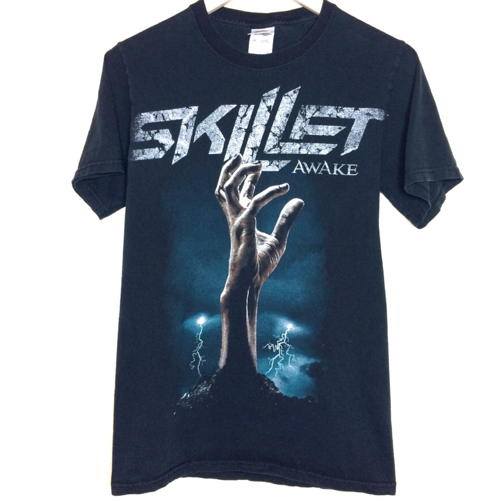 Vintage graphic T-shirt Rock band 80s 90s Y2K Vtg